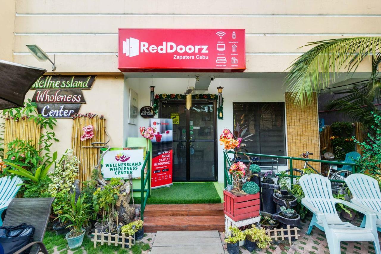 فندق Reddoorz @ Zapatera سيبو المظهر الخارجي الصورة